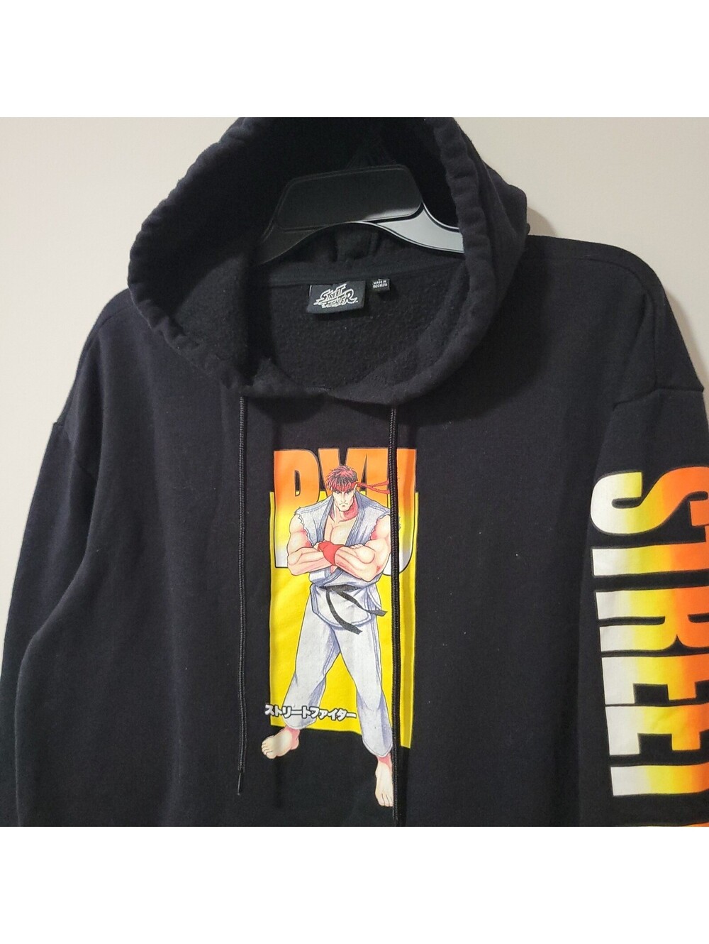 Street Fighter Hoodie Mens L Black Ryu Graphic Print Long Sleeve Gaming Casual